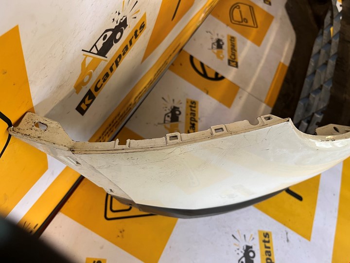 Koop Voorbumper bij KCarparts
