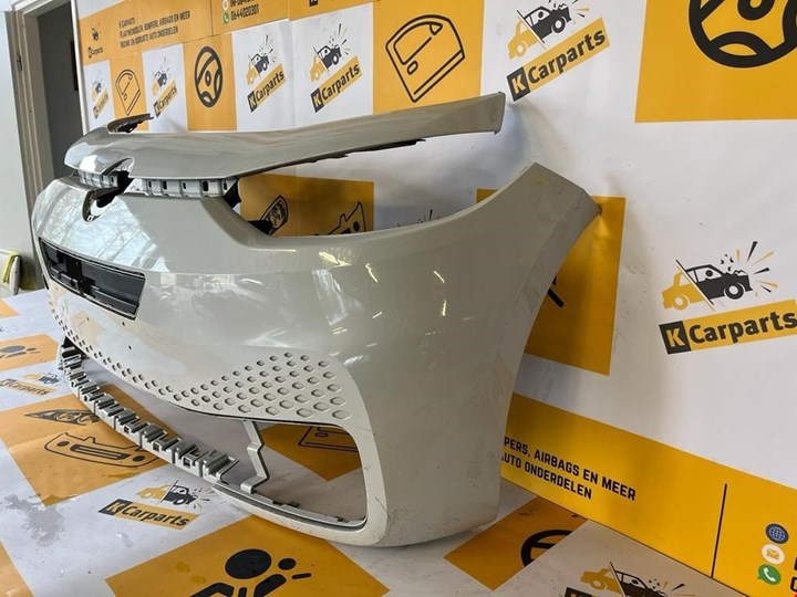 Koop Voorbumper bij KCarparts