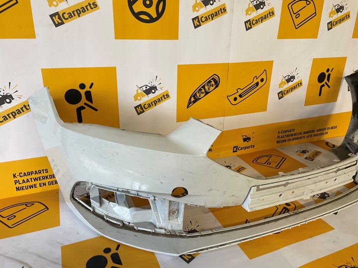 Koop Voorbumper bij KCarparts
