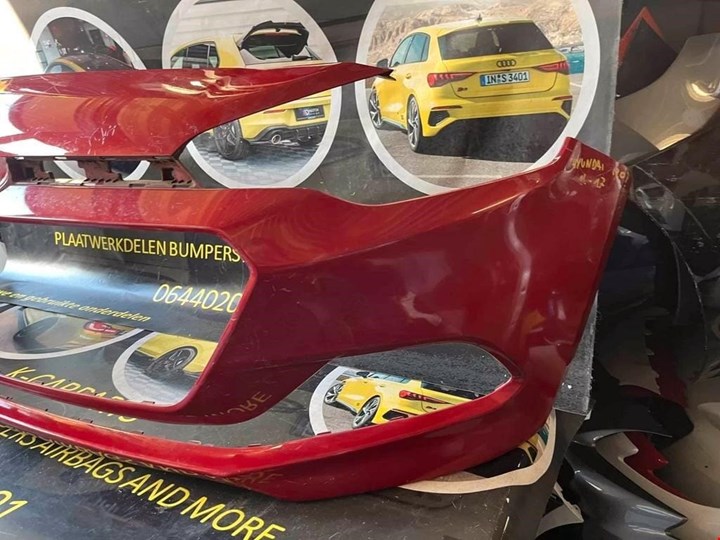 Koop Voorbumper bij KCarparts