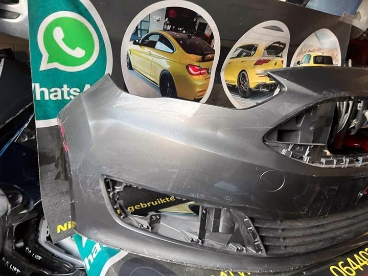 Koop Voorbumper bij KCarparts