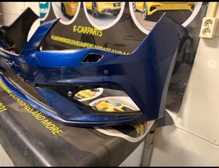 Koop Voorbumper bij KCarparts