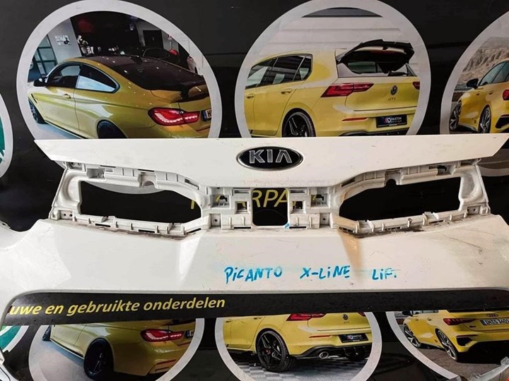 Koop Voorbumper bij KCarparts
