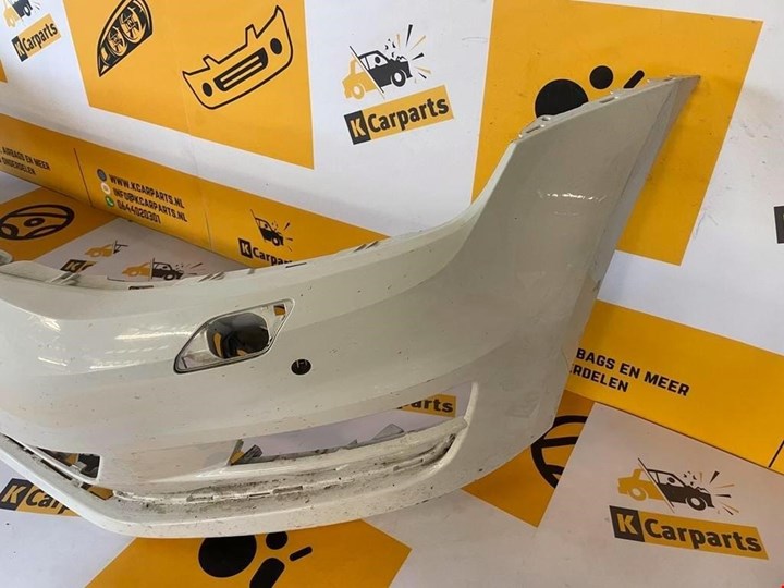 Koop Voorbumper bij KCarparts