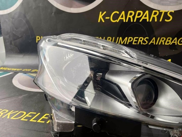 Koop Koplamp | Enkel bij KCarparts