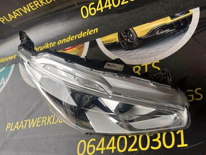 Koop Koplamp | Enkel bij KCarparts