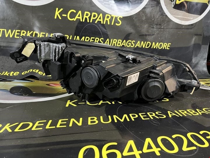 Koop Koplamp | Enkel bij KCarparts