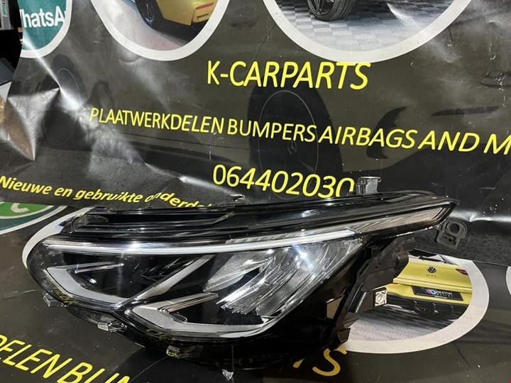 Koop Koplamp | Enkel bij KCarparts