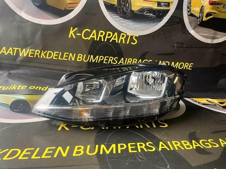 Koop Koplamp | Enkel bij KCarparts