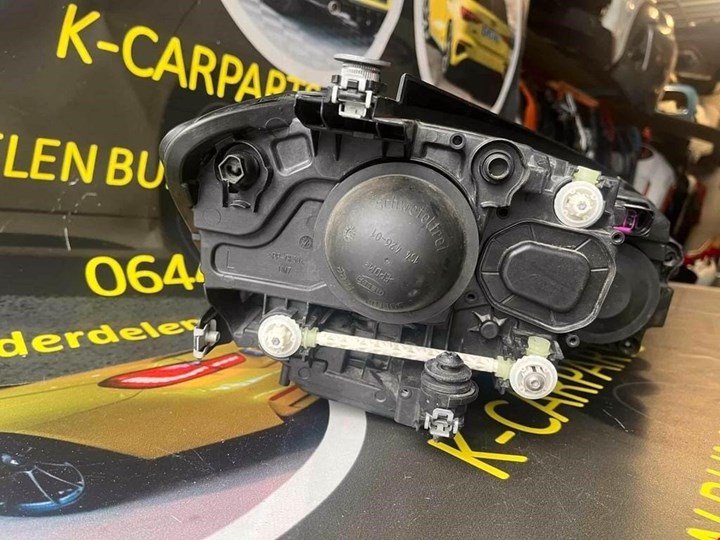 Koop Koplamp | Enkel bij KCarparts