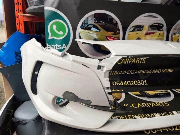 Koop Voorbumper bij KCarparts