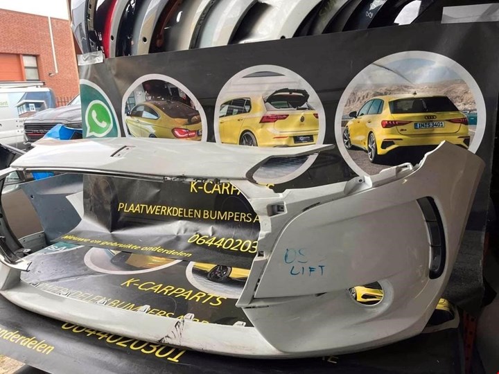 Koop Voorbumper bij KCarparts