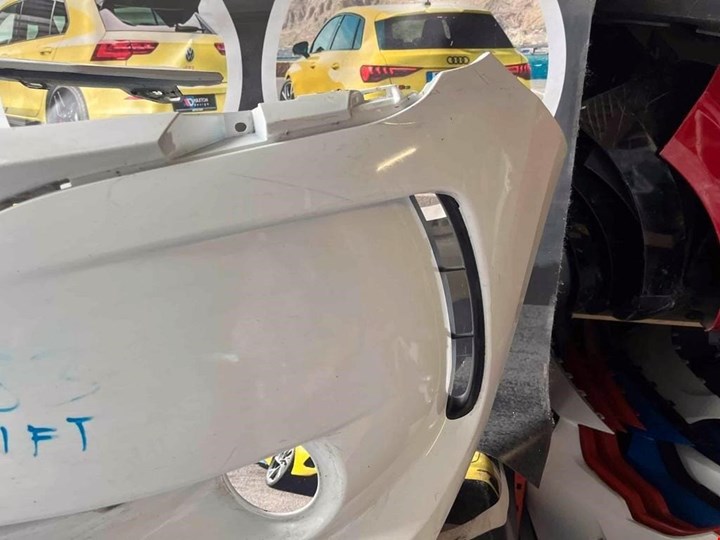 Koop Voorbumper bij KCarparts