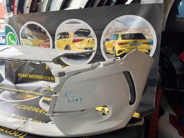 Koop Voorbumper bij KCarparts