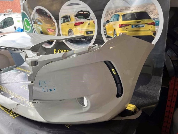 Koop Voorbumper bij KCarparts