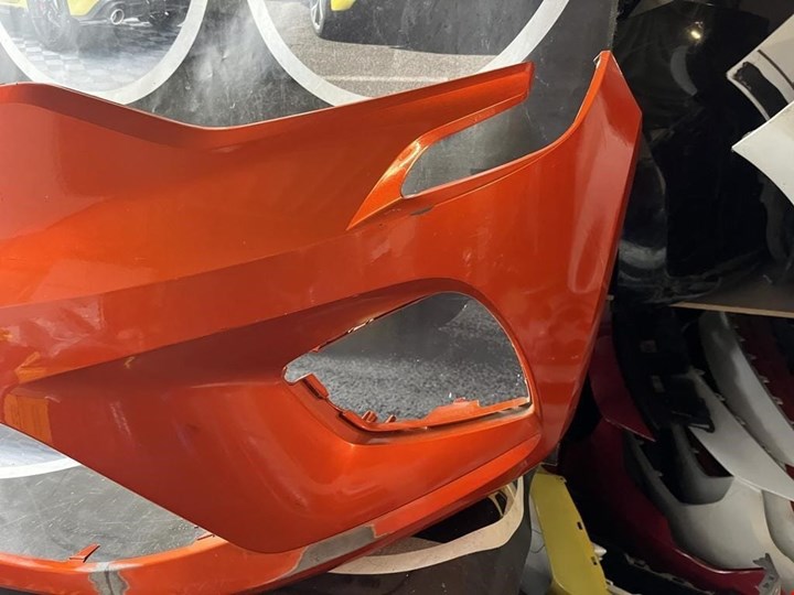 Koop Voorbumper bij KCarparts