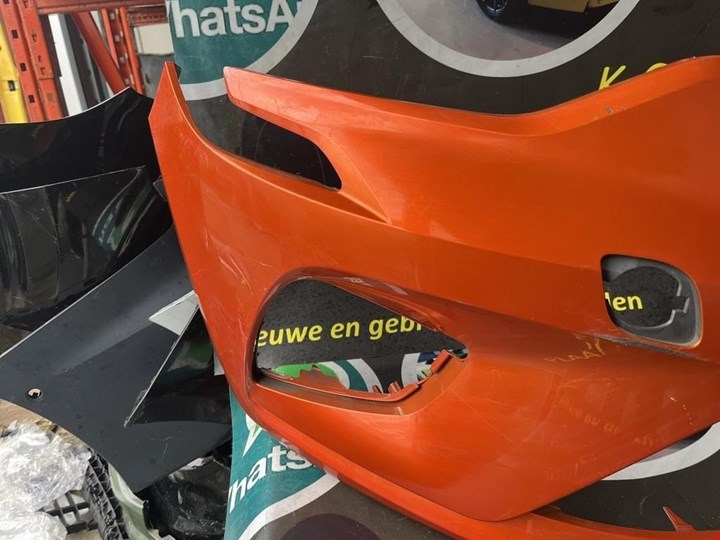 Koop Voorbumper bij KCarparts