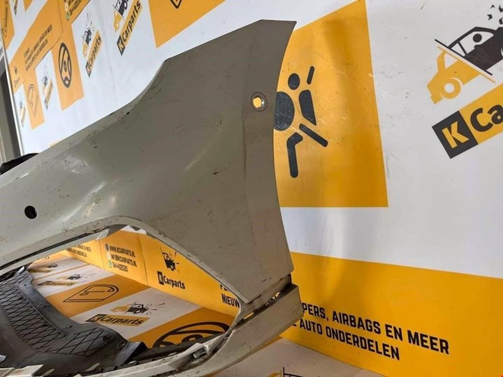 Koop Voorbumper bij KCarparts