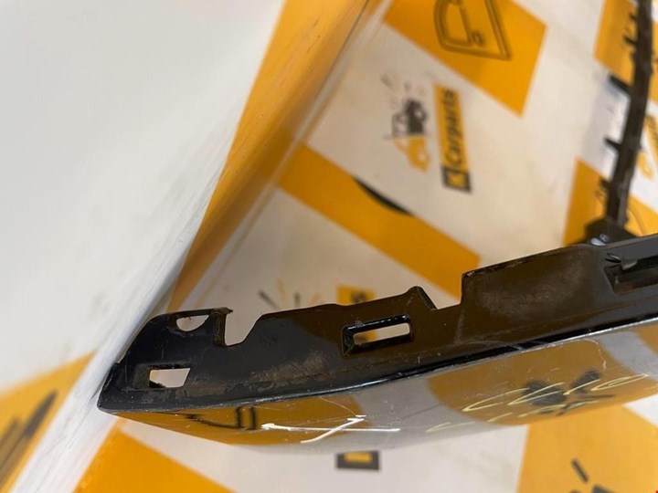 Koop Voorbumper bij KCarparts