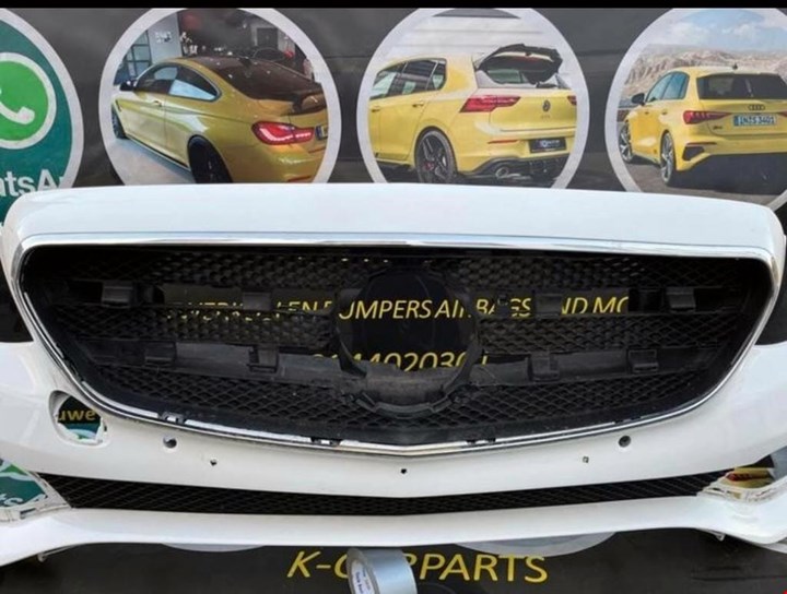Koop Voorbumper bij KCarparts