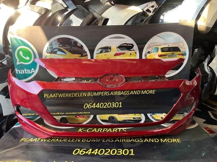 Bumper Hyundai I20 Facelift 17/24 origineel Voorbumper image 1