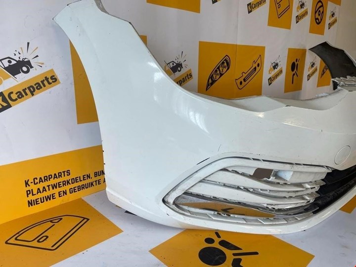 Koop Voorbumper bij KCarparts