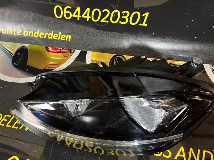 Koop Koplamp | Enkel bij KCarparts
