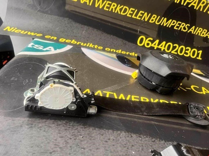 Koop Airbag set bij KCarparts