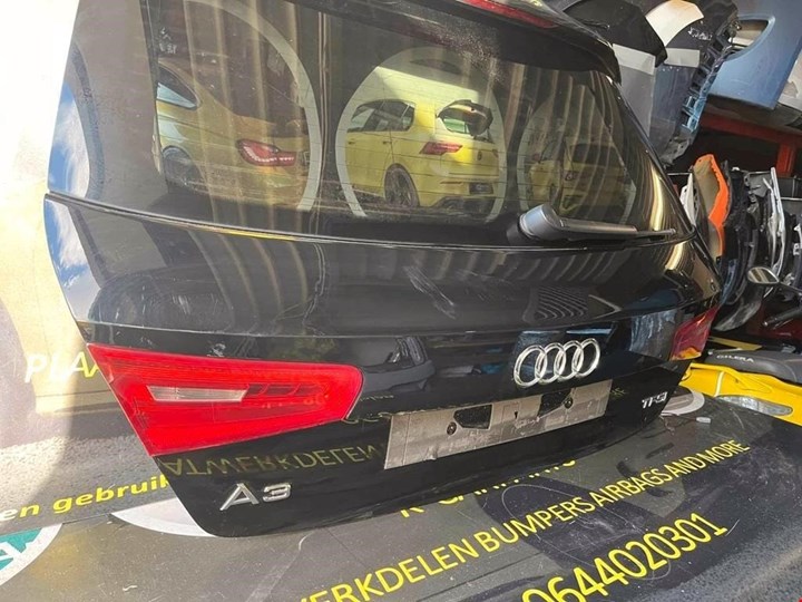Koop Achterklep | Achterdeur bij KCarparts