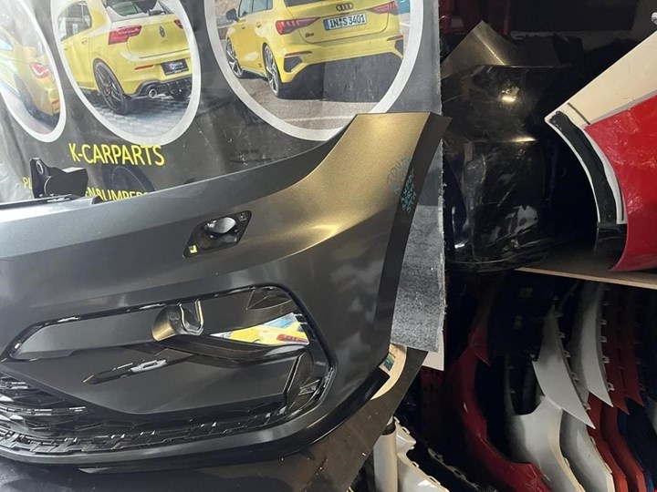 Koop Voorbumper bij KCarparts