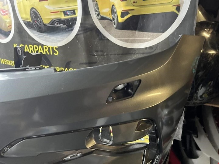 Koop Voorbumper bij KCarparts