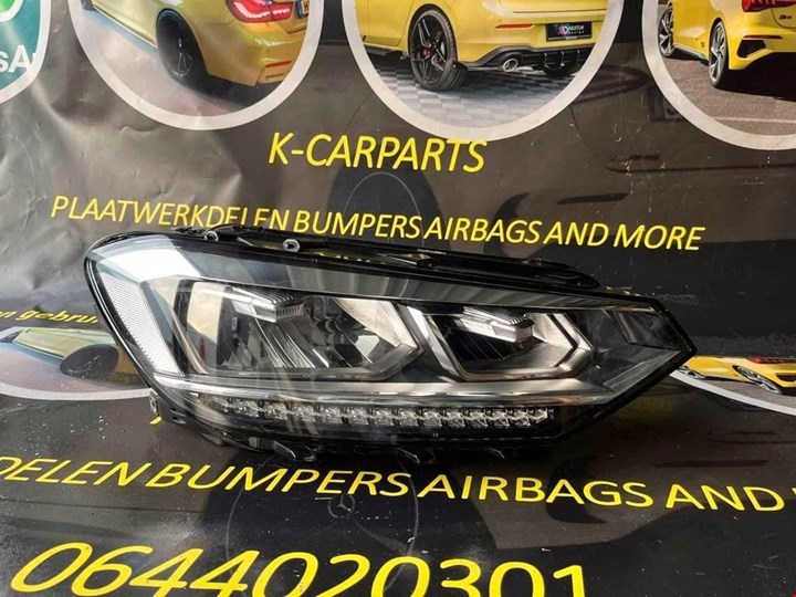 Koop Koplamp | Enkel bij KCarparts
