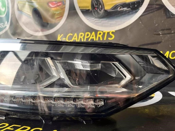 Koop Koplamp | Enkel bij KCarparts