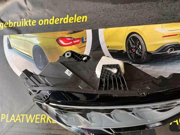 Koplamp Audi A3 8Y 8Y0941012 LED rechts 2020-2023 Origineel image 1