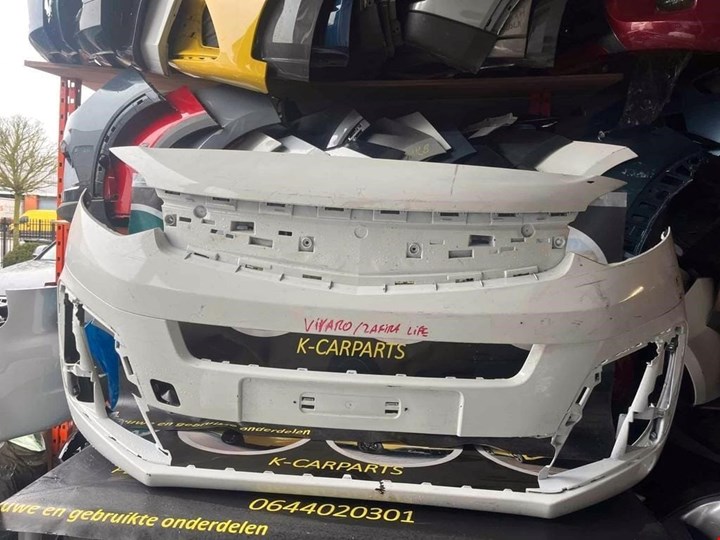 Koop Voorbumper bij KCarparts