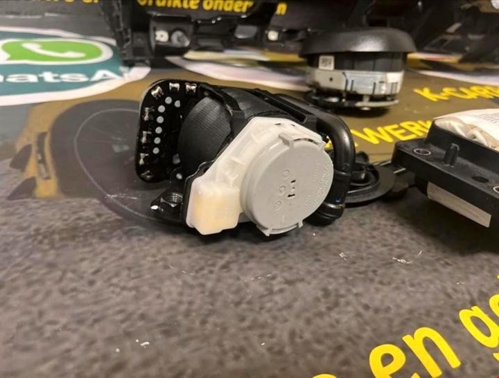 Koop Airbag set bij KCarparts