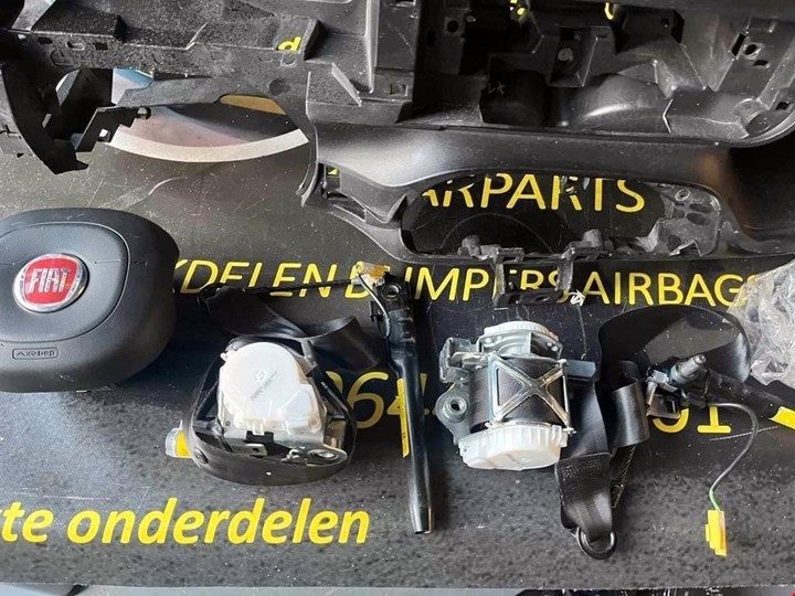 Koop Airbag set bij KCarparts