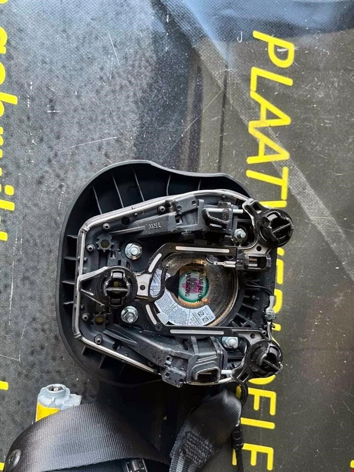 Koop Airbag set bij KCarparts