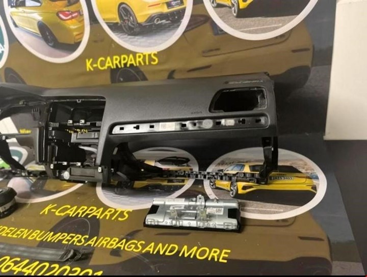 Koop Airbag set bij KCarparts