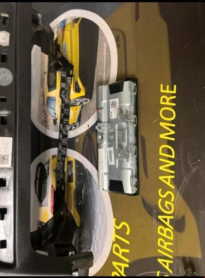Koop Airbag set bij KCarparts