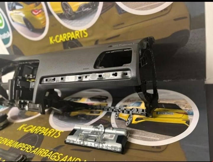 Koop Airbag set bij KCarparts