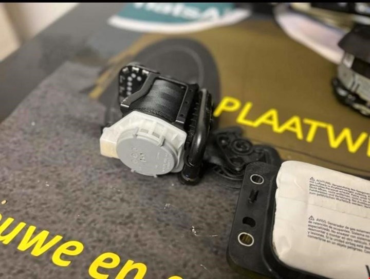 Koop Airbag set bij KCarparts