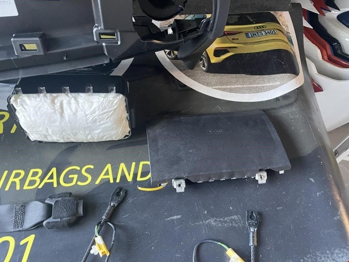 Koop Airbag set bij KCarparts