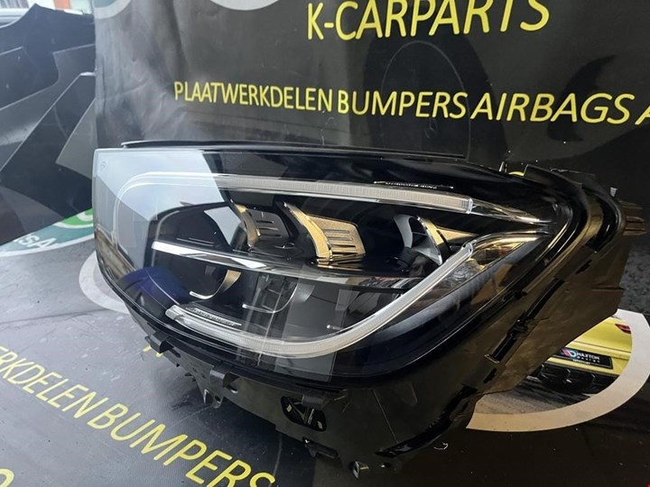 Koop Koplamp | Enkel bij KCarparts