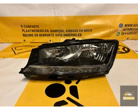 Koplamp Skoda Fabia 6V1941015D Halogeen origineel Links image 1