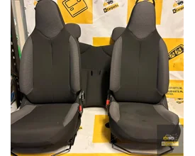 Interieur set Toyota Aygo Peugeot 108 C1 Compleet set image 1