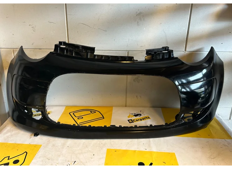 Koop Voorbumper bij KCarparts