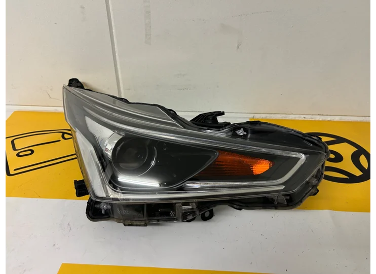 Koop Koplamp | Enkel bij KCarparts
