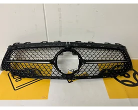 Gril MERCEDES CLA X118 C118 AMG Facelift Grill A1188884400 image 1