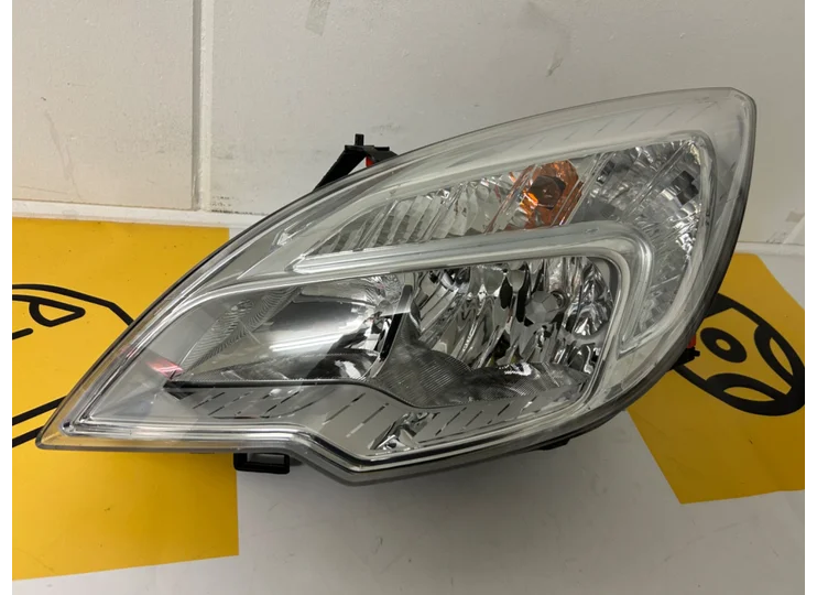Koop Koplamp | Enkel bij KCarparts